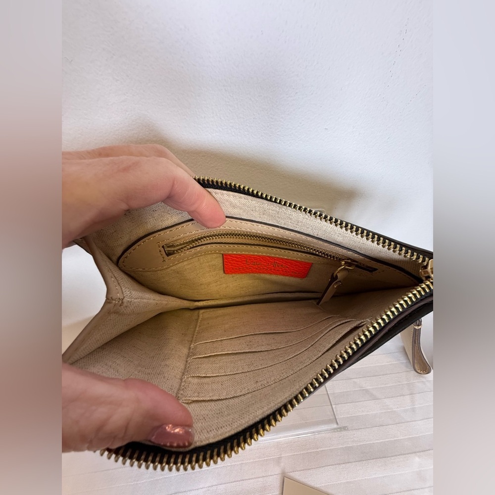 India Hicks ‘Carmen’ Black & Tan Leather Clutch With Tan Leather Wristlet Strap - Picture 10 of 14